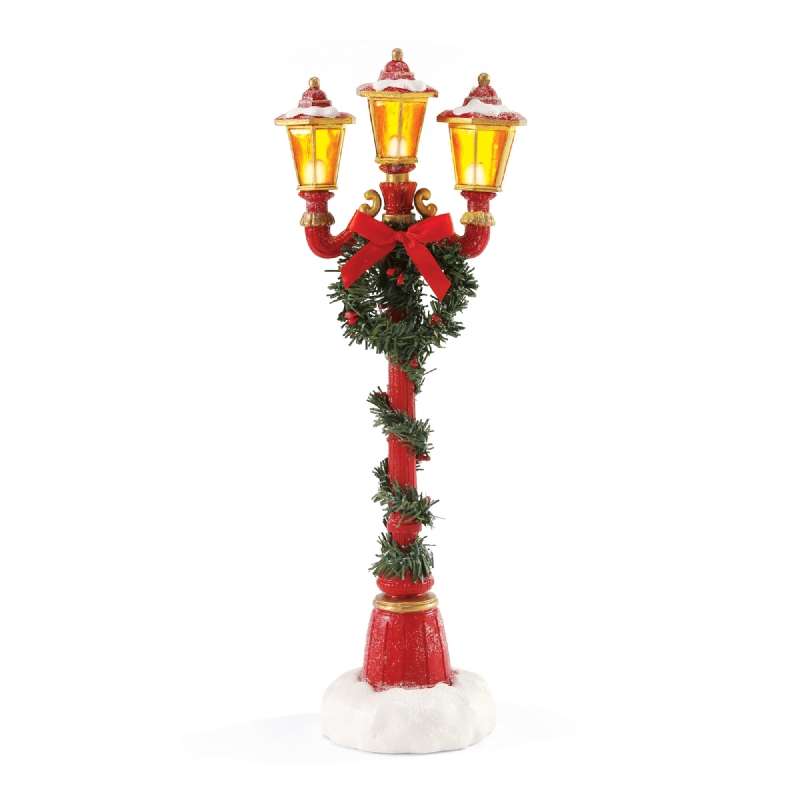 Shop now in UK Department 56 Santa's Lamp Post Possible Dreams 4049275