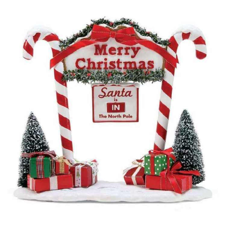 Shop now in UK Department 56 North Pole Gate Possible Dreams 6001657