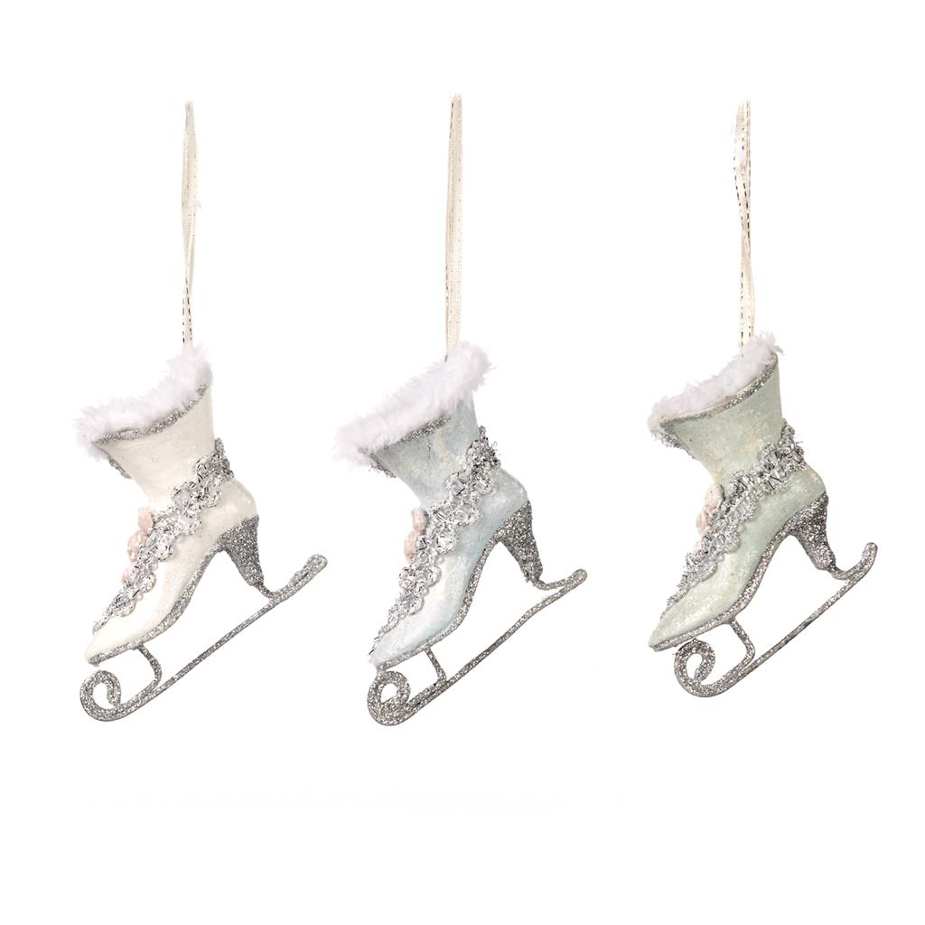 Shop now in UK Carousel Skate Ornament 3 Assorted B 96266