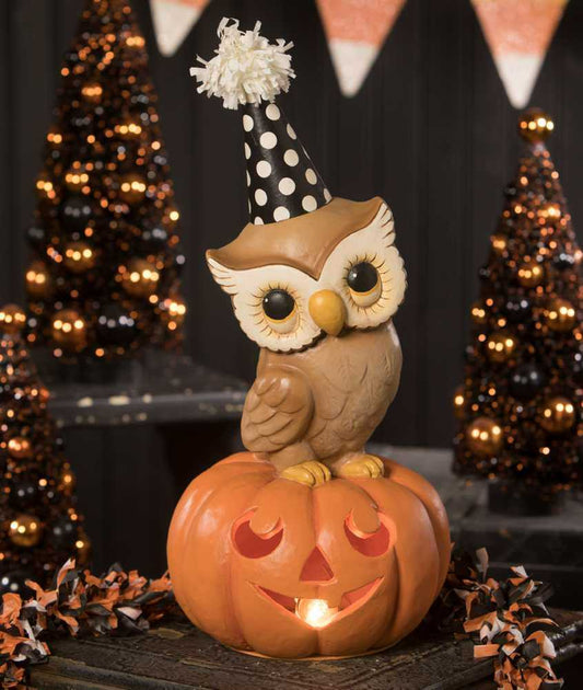 Shop now in UK Bethany Lowe TL9435 - Party Owl On Pumpkin Medium